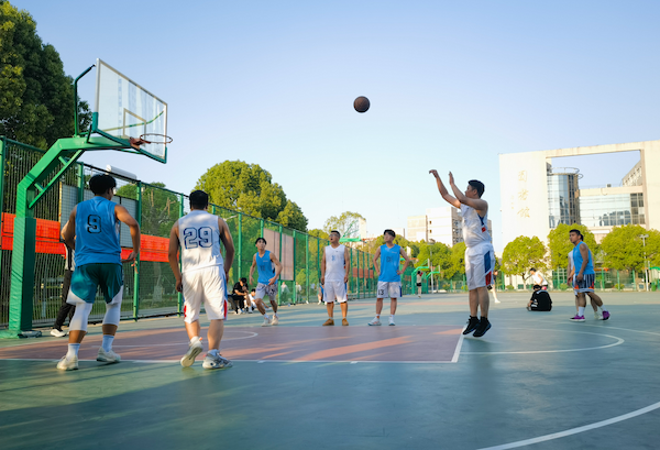 AI改图-L2-600x409.png AI改图-L2-600x409.png