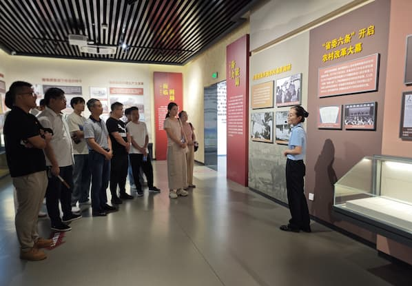 AI改图-1讲解-598x415.png AI改图-1讲解-598x415.png